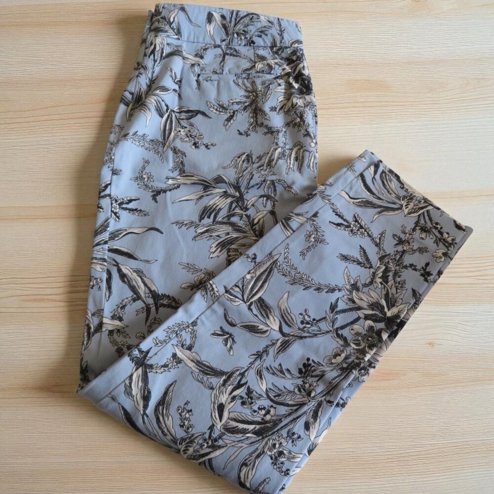Talbots Chatham Ankle Pants, Size 6, Blue/Black/White Floral Print - EUC